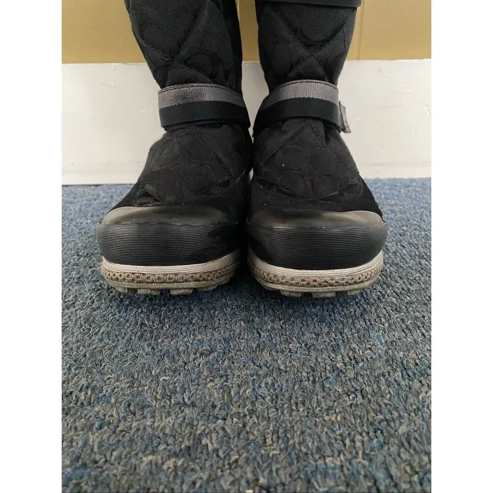 Coach Mariette women 8.5 side zipper boot with fur lining black